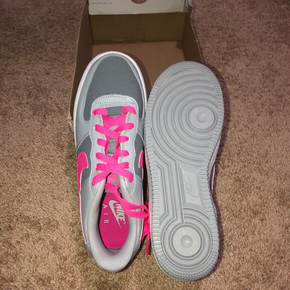 Nike Air Force 1 (GS)! - Picture 5 of 5